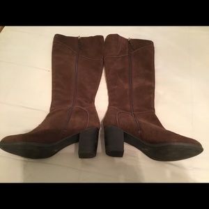 Franco Sarto brown suede boots size 9.5